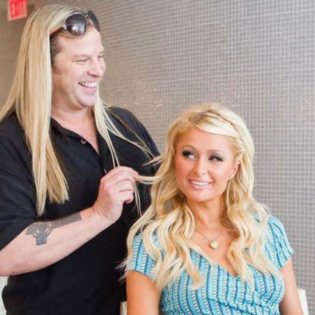 Paris Hilton gets her hair done at Hairdreams partner salon, Michael Boychuck's COLOR Salon at Caesars Palace